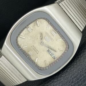 Vintage 1971 Seiko Square Automatic Mens Silver Watch W/daydate & Patina accents